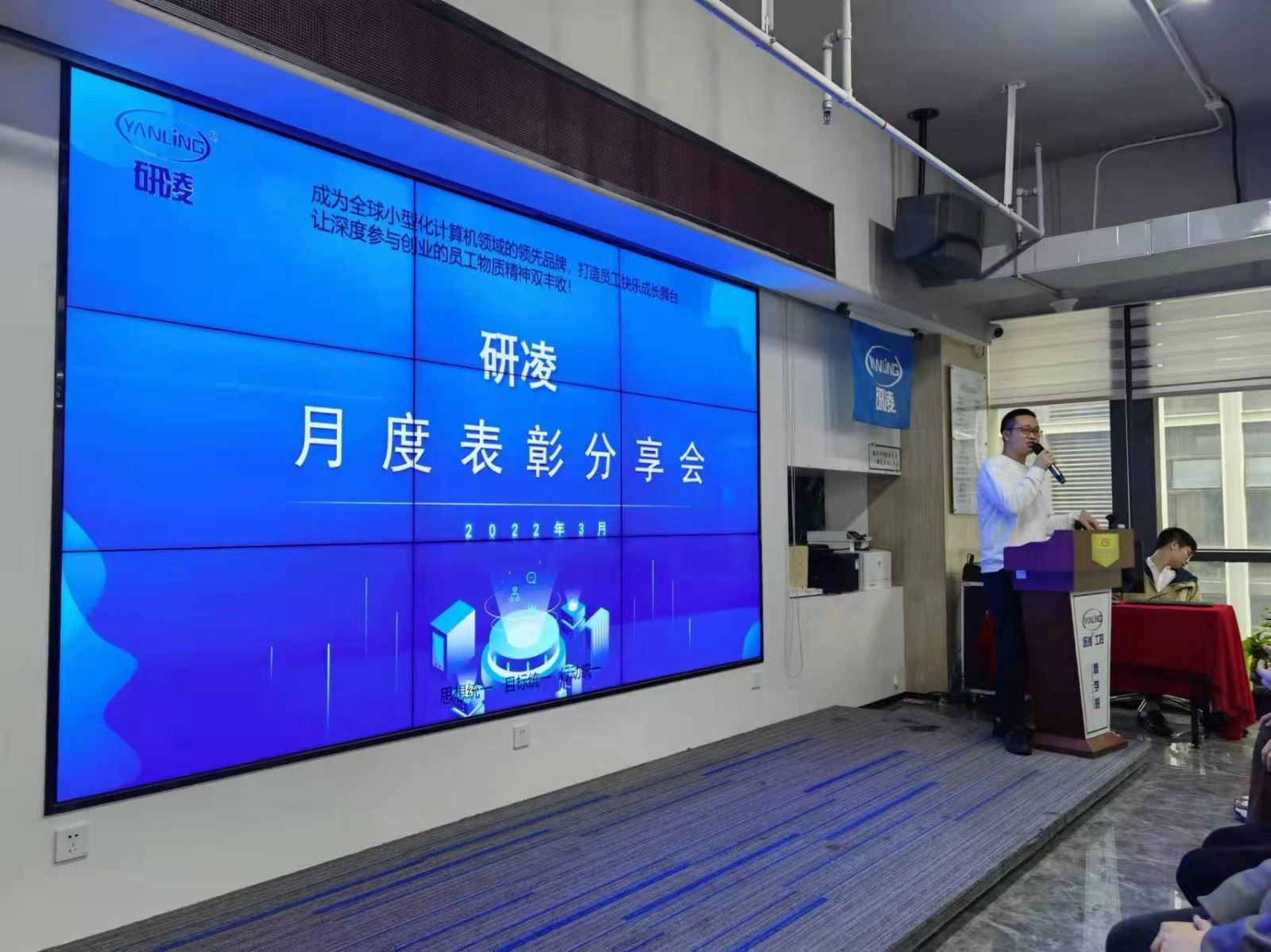 ef27ae679b22a76b7fed70a66f24d58