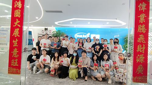 Budu slavit šťastný festival dračích lodí!